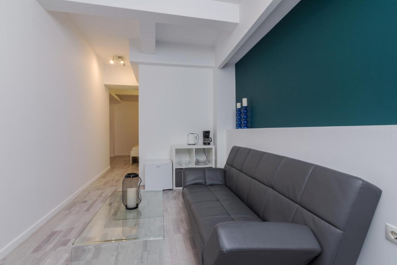 Gk Kalli.Sta Athènes Extérieur photo